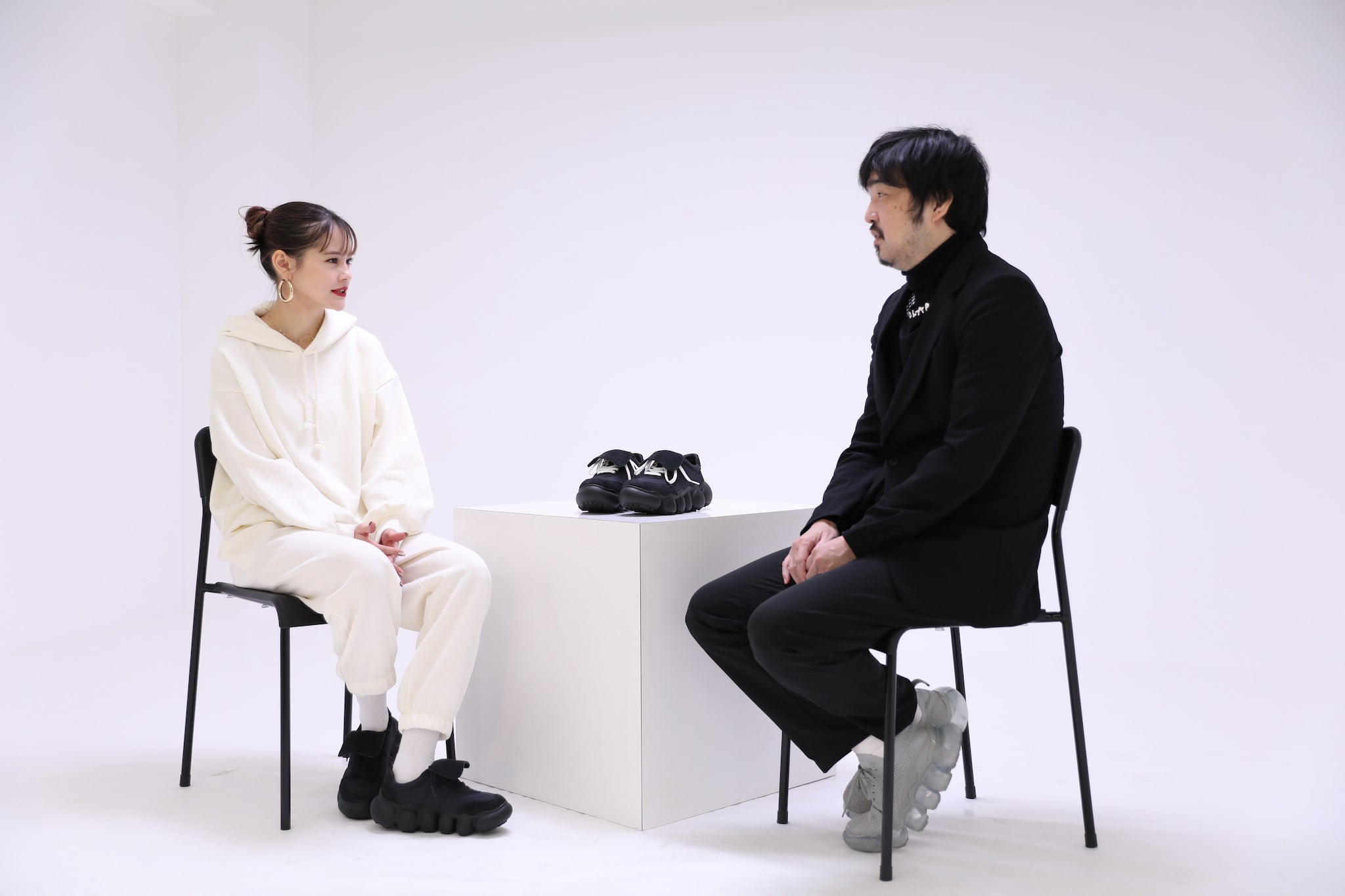 「長く履きたくなる一癖あるもの」emma×坂部三樹郎:対談 前篇