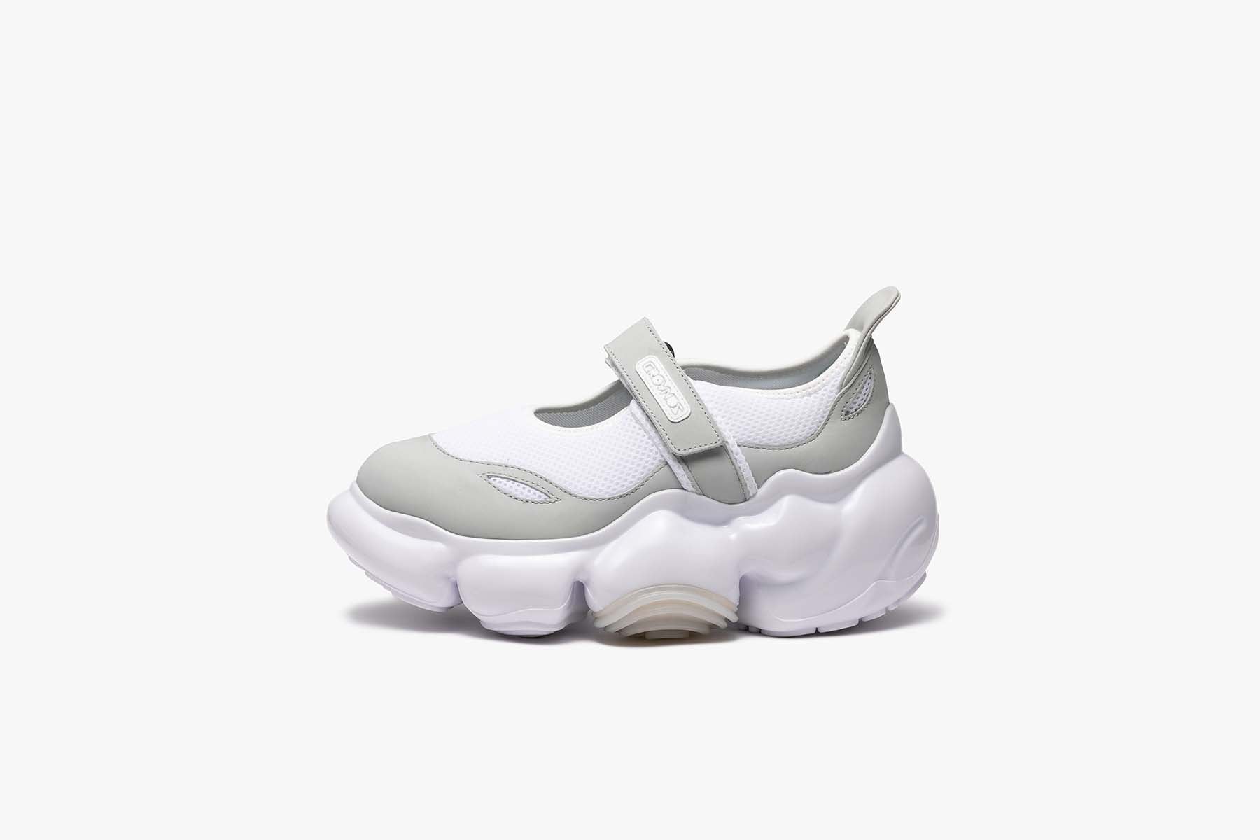 grounds MOOPIE MARY JANE WHITE GRAY / WHITE SOLID