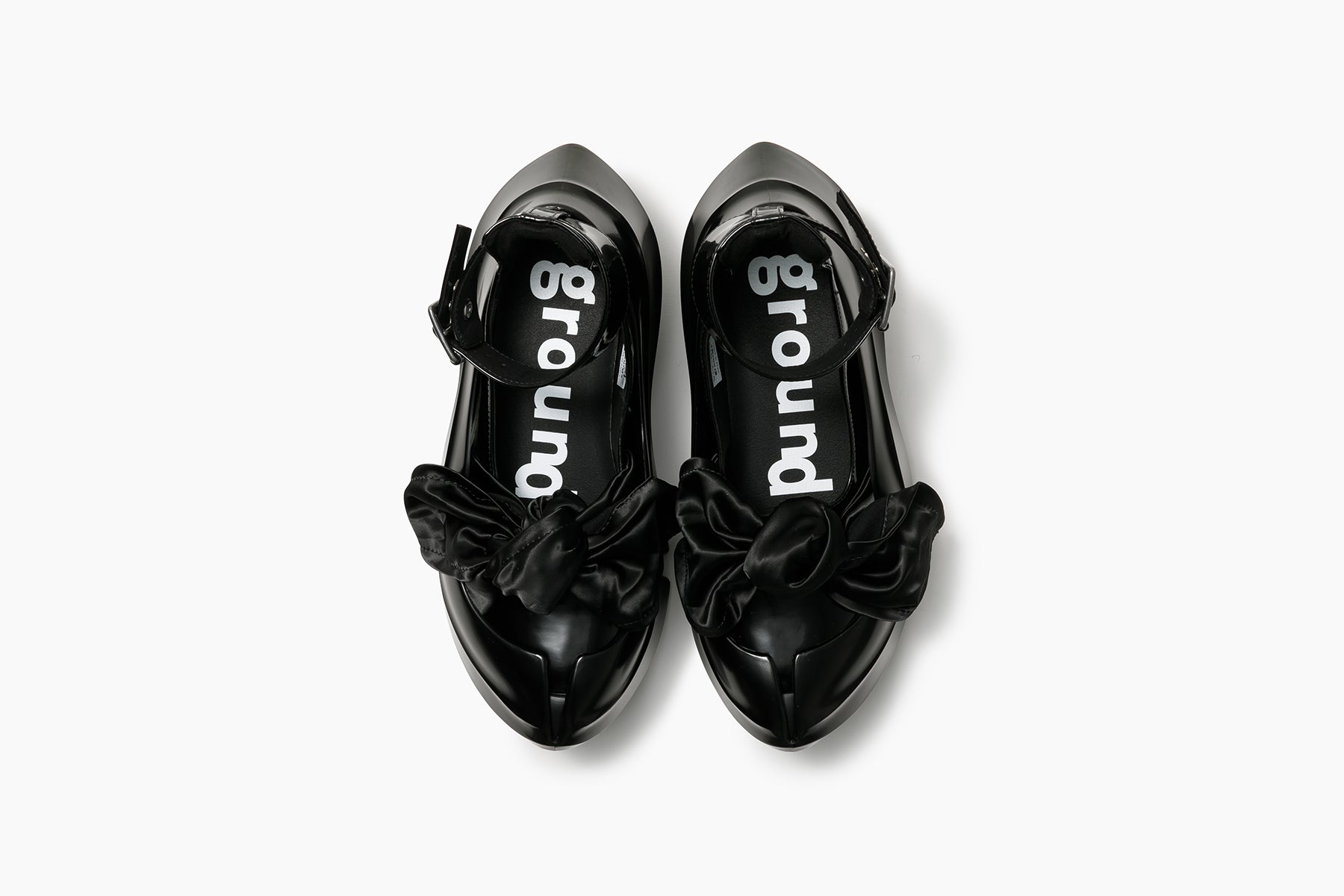 grounds ORCA HANKIE SANDAL BLACK / BLACK PAINT