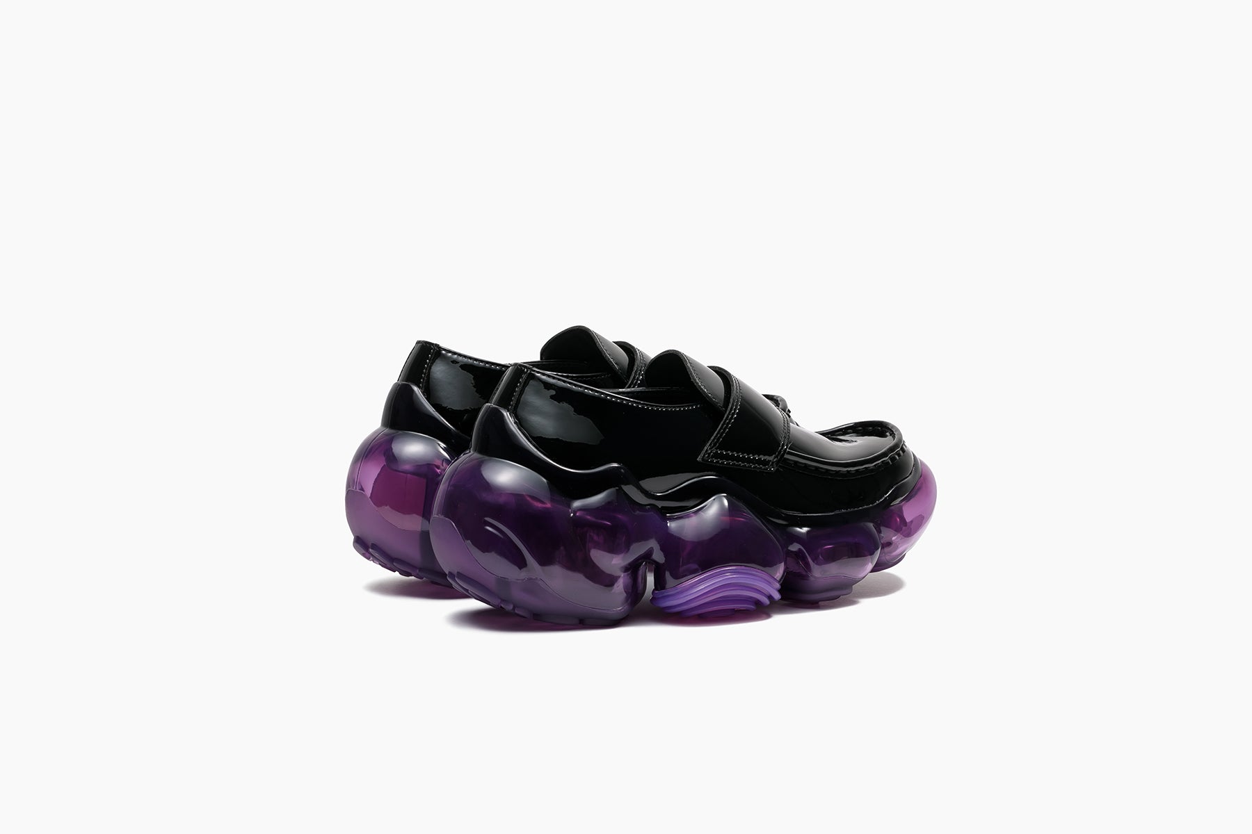 grounds MOOPIE LOAFER　BLACK ENAMEL / PURPLE