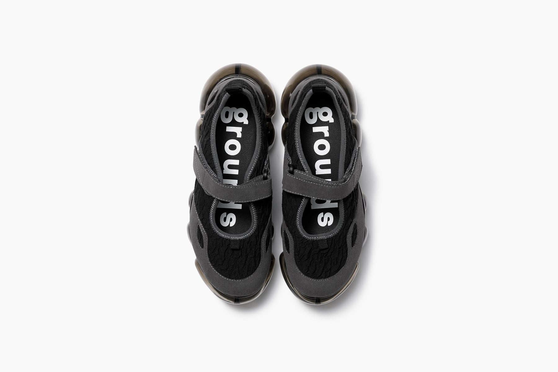 grounds JEWELRY MARY JANE　BLACK WRINKLE / BLACK