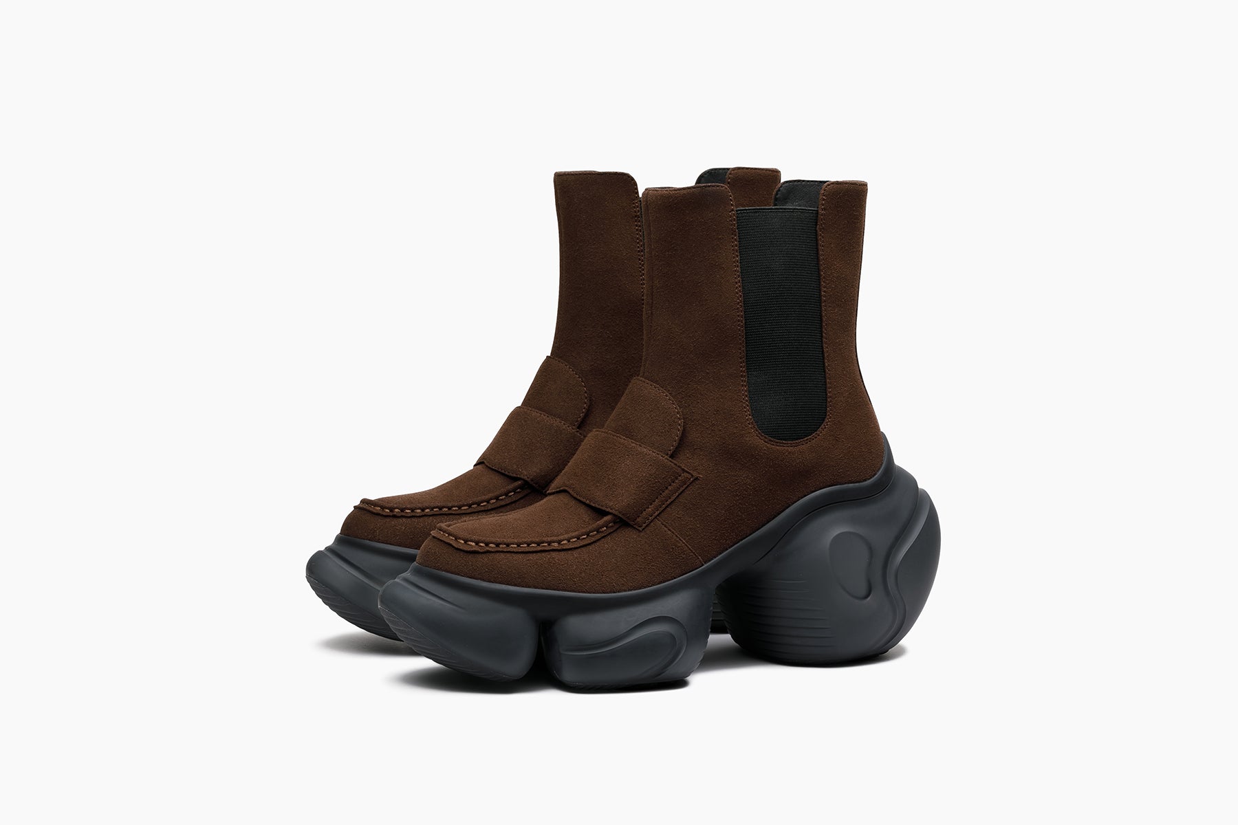 grounds LOOPIE LOAFER BOOTS BROWN SUEDE / BLACK MATTE